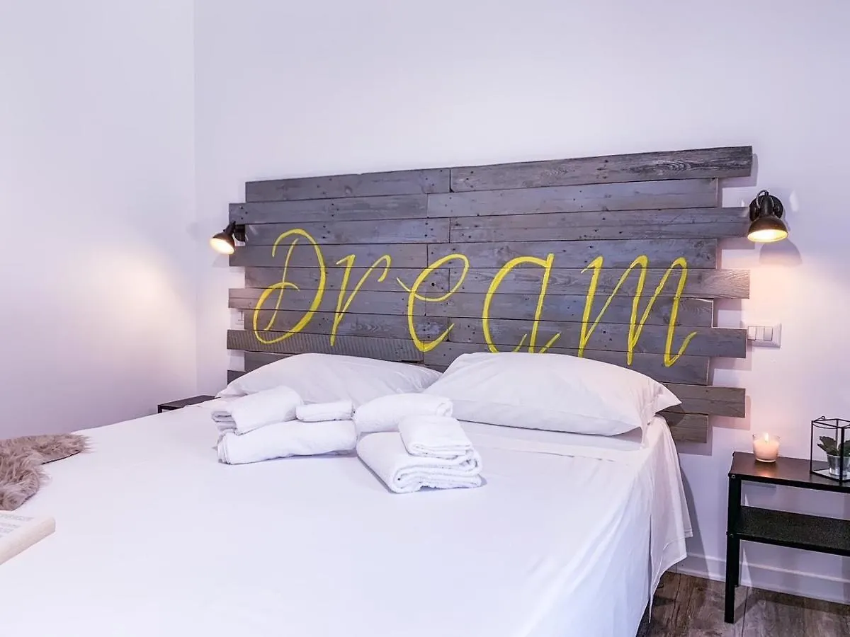 Bed & Breakfast Bb 26 Olbia Bed and Breakfast Italië